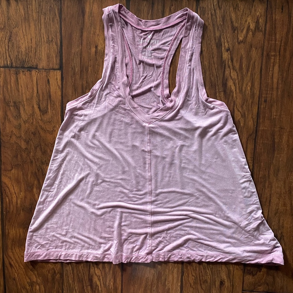 AE women’s tank